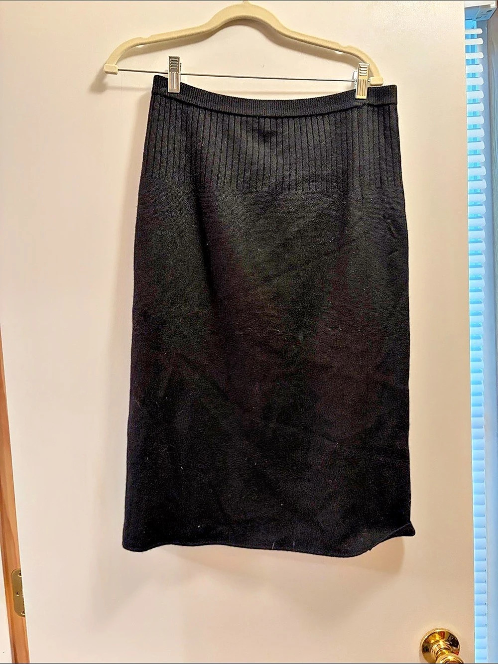 JH Collectibles Rib Knit Black Midi Skirt Like New